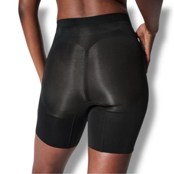 SPANXsculpt OnCore mid thigh short shapewear control NWT - Picture 5 of 11